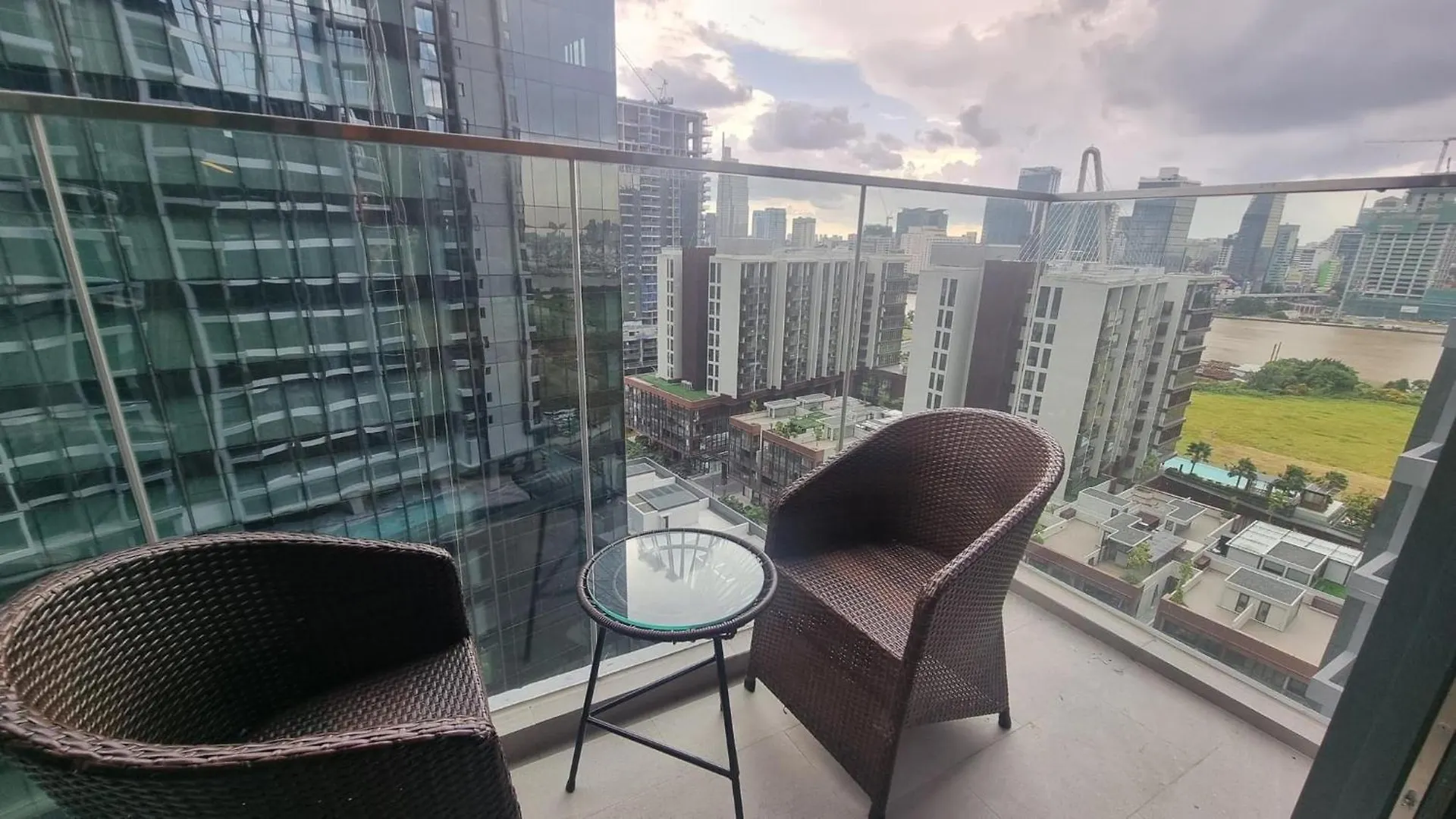 Can Ho 2 Phong Ngu - Tam Nhin Toan Canh Hcmc Ho Chi Minh City Vietnam